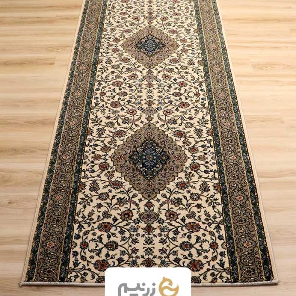 فرش کناره 700 شانه طرح کاشان رنگ‌ کرم