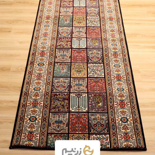 فرش کناره هیوا 700 شانه طرح خشتی رنگ‌ سرمه‌ای