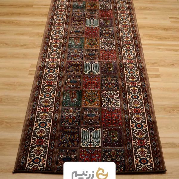 فرش کناره هیوا طرح خشتی رنگ گردوئی