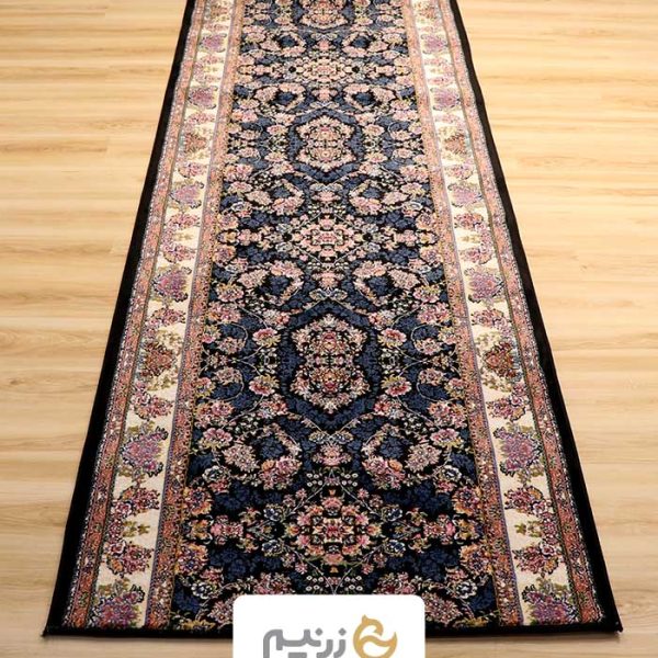 فرش کناره کاشان 700 شانه طرح شاهان برجسته رنگ‌ سرمه‌ای