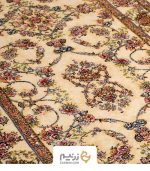 فرش کناره کاشان 700 شانه طرح شاهان برجسته رنگ‌ صدفی - Image 4